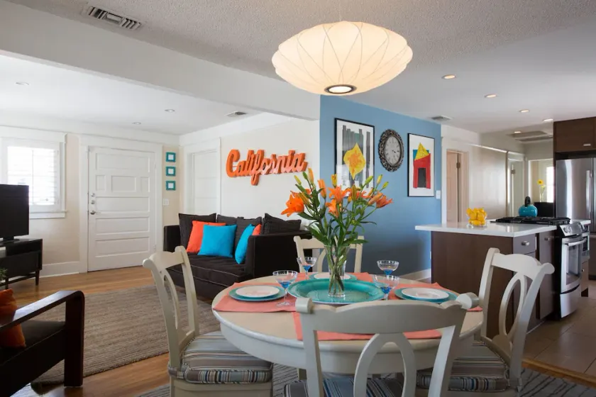 Cosy Hollywood House ★ Emplacement central ★ 2 Parking - Image 1