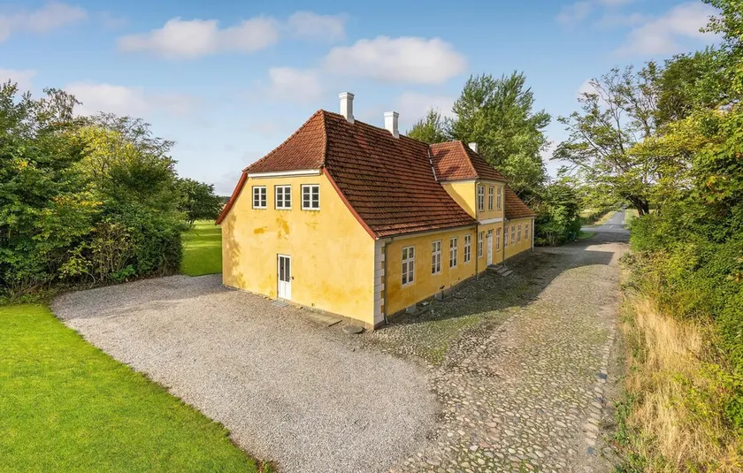 6 Bedroom Gorgeous Home In Kværndrup - Image 1