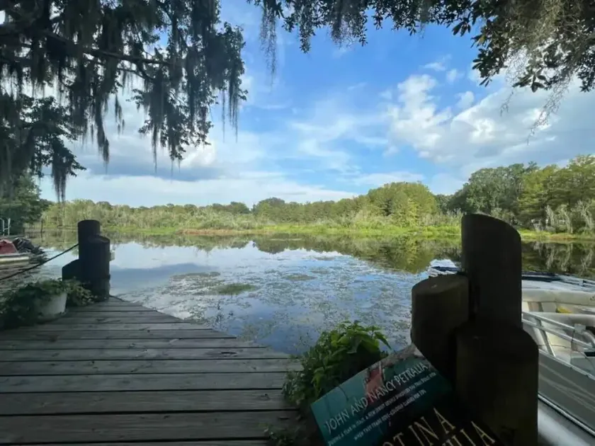 Waterfront Hideaway - Image 1