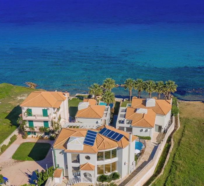 Agapi Deluxe Residence, with Pool & Beach Access - Image 1