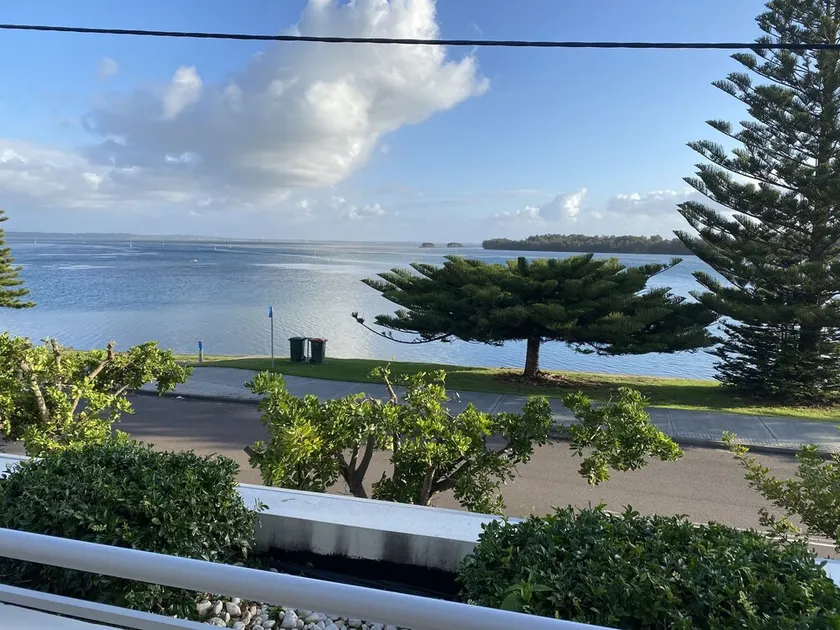 Stunning Waterview house sized apartment.  Walk to beaches and restaurants. - Image 1