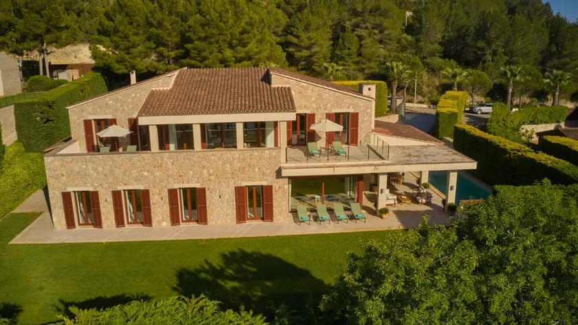 Villa RUBY by Cap Vermell Estate | Villa de lujo con piscina en Canyamel Golf - Image 1