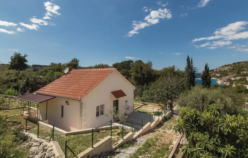 One-Bedroom Holiday Home In Drvenik Veli - Image 1