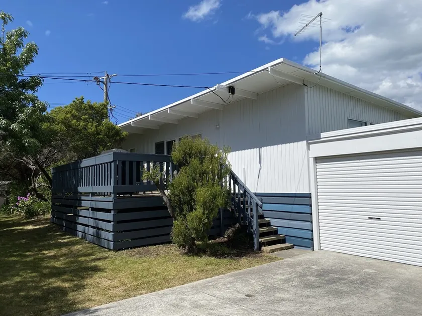 Tyrone Beach Escape - Image 1