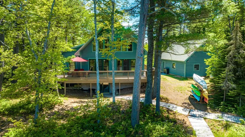 Four Season Retreat in Beautiful Bete Grise - Image 1