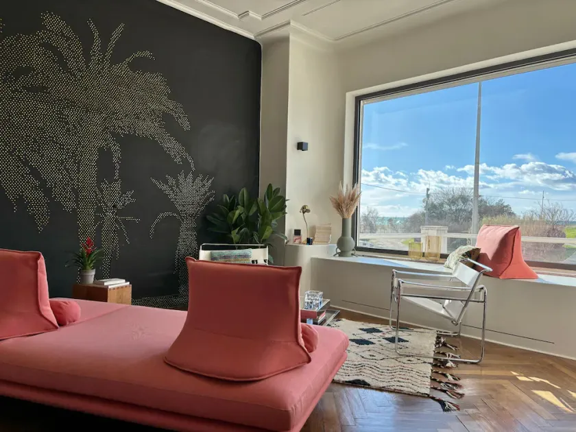 Bright family home with ocean views: air conditioning, terrace, Calanques - Image 1