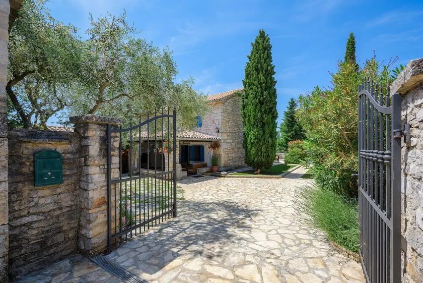 Villa Casa Biguli con piscina privata e giardino in Istria - Image 1