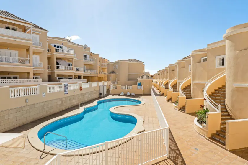 Vacation Home \"Benimar 28\" with Shared Pool & Wi-Fi - Image 1