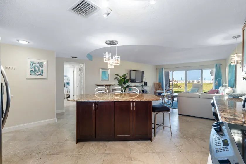 Surfside 107 - Image 1