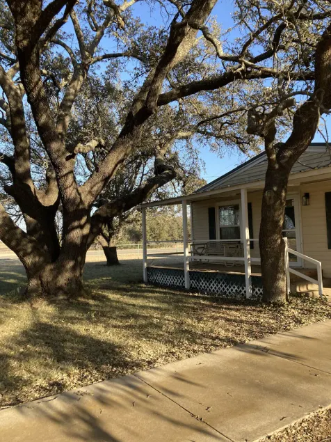 Country Getaway at Eleven Oaks Ranch……Coleman, Texas - Image 1