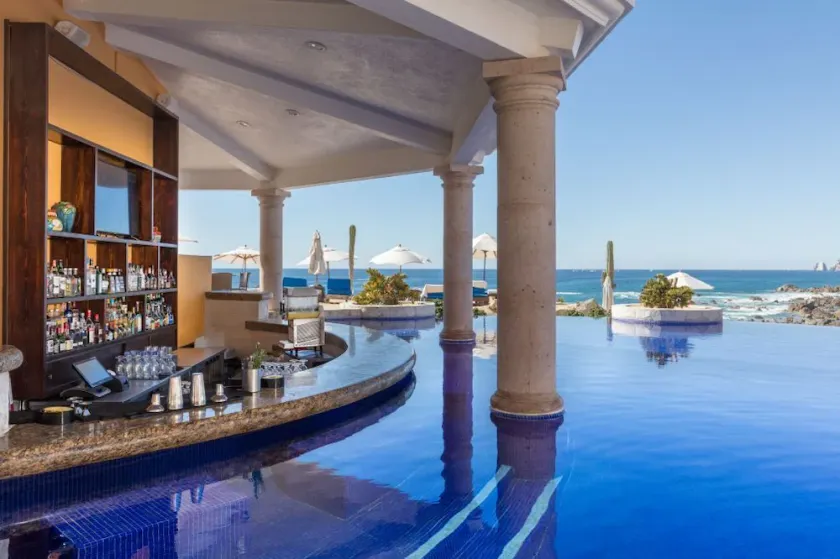 Beach Front Studio w Gym & Hot Tub in Hacienda Encantada - Image 1