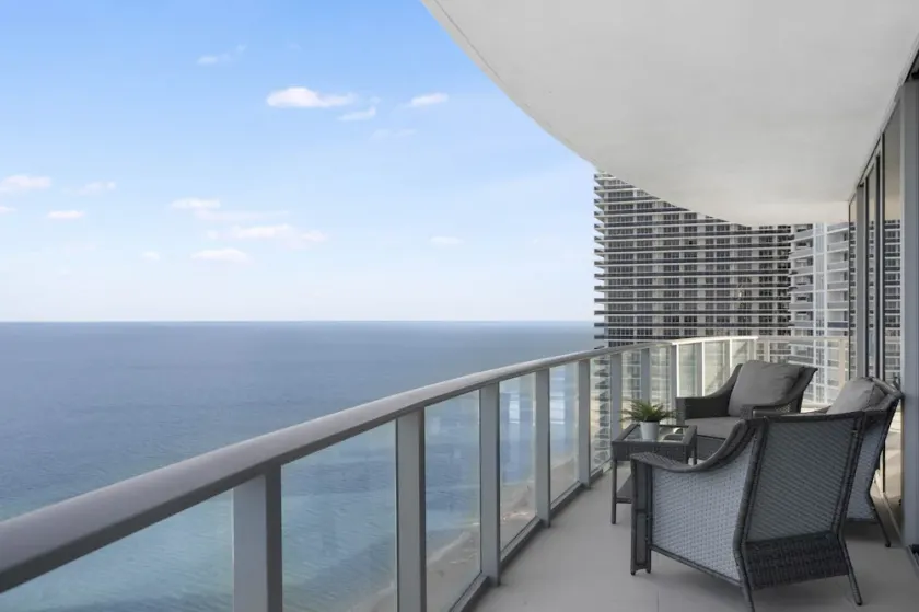 Incredible oceanfront apartment with breathtaking views - 22th floor - Image 1
