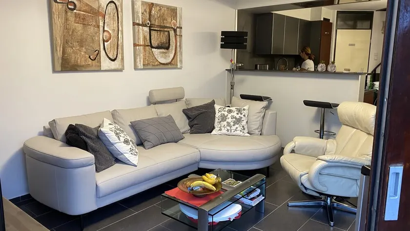 Casa em Port Greve, com um belo jardim e muita privacidade - Image 1