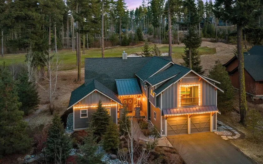 GOLF COURSE HOME WALKABLE TO NEW SUNCADIA SOCIAL WITH EXCEPTIONAL OUTDOOR AREA! - Image 1
