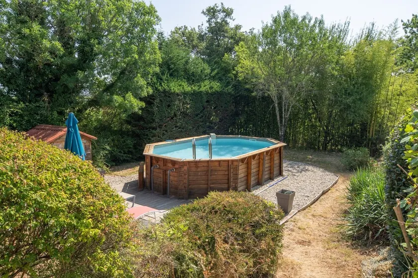 Casa de vacaciones 'Belle Maison En Pierre' con piscina privada, terraza privada y jardín privado - Image 1