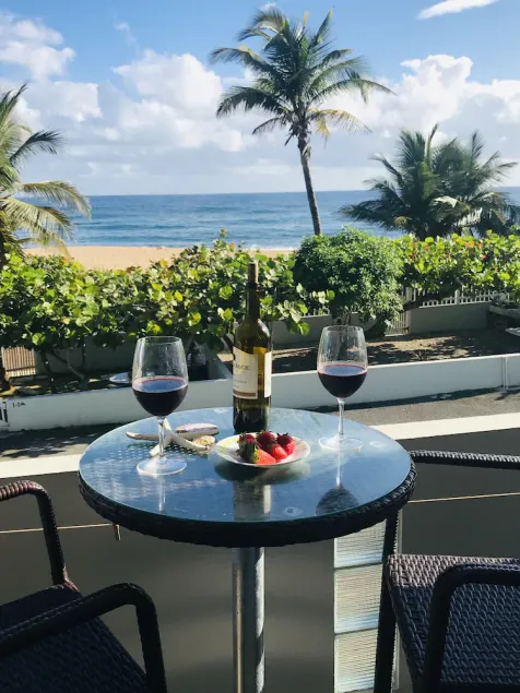 Beachfront Paradise With Amazing Ocean Views! Private access to Beach. Wifi - Image 1