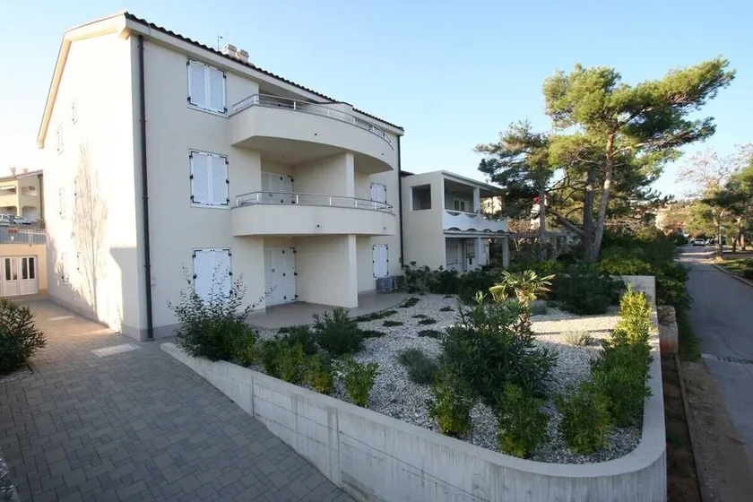 Apartment Djakovic Boba 2 - Image 1