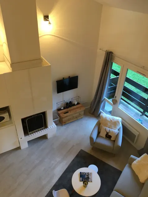 Storslået 5-værelse-duplex (68 m2) renoveret og fuldt udstyret - Image 1