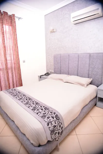 Sourebou Chez Appart Hotel Founty Beach - Image 1