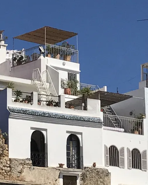 Renoverat traditionellt hus, komfort, söderläge terrasser, utsikt, sol, lugn - Image 1