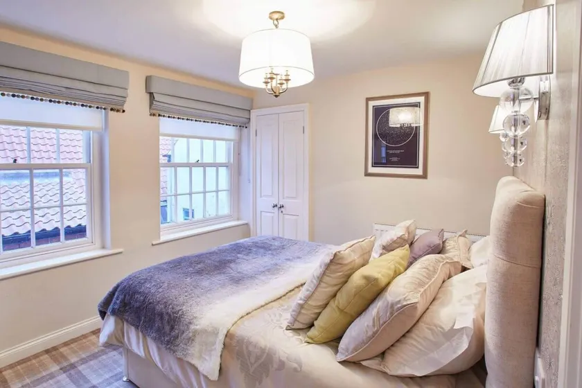 Host & Stay - Spyglass 1708 - Image 1