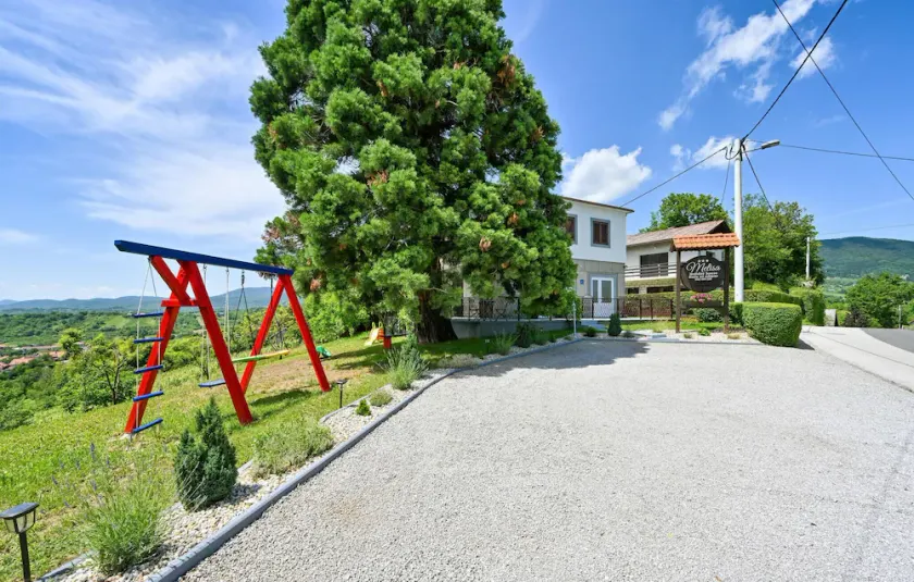 Lovely home in Gornja Reka with sauna - Image 1