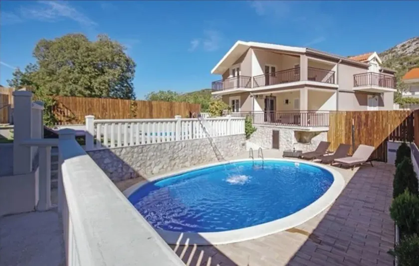Villa Mateo **** - Image 1