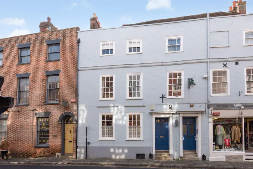 Georgian House, Canterbury - Image 1