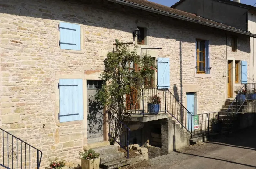 Les Carrières - Lacrost - Image 1