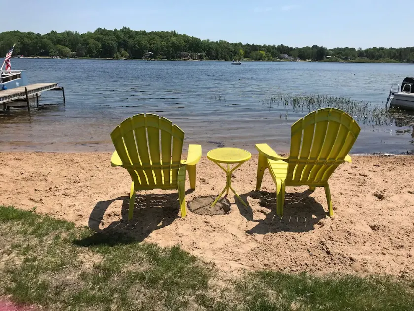Gemütliche Lakefront Cottage Getaway in Kent County, Michigan - Image 1