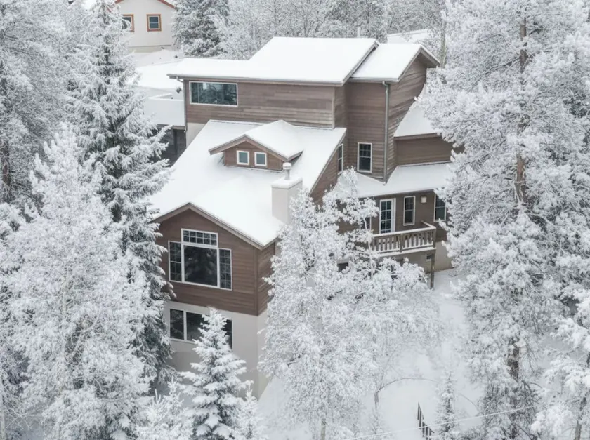 Luxurious Spacious Tri-Level Vail Mountain Home - Image 1
