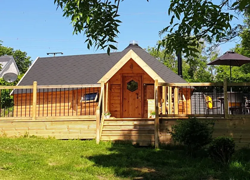 If you're looking for a quiet, private location to stay then The Hive is for you - Image 1