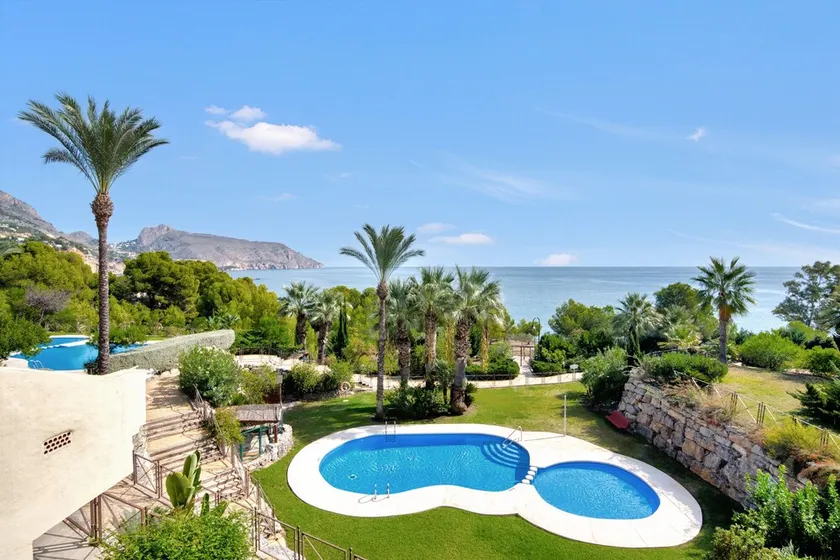 Bungalow Villa Gadea - Image 1
