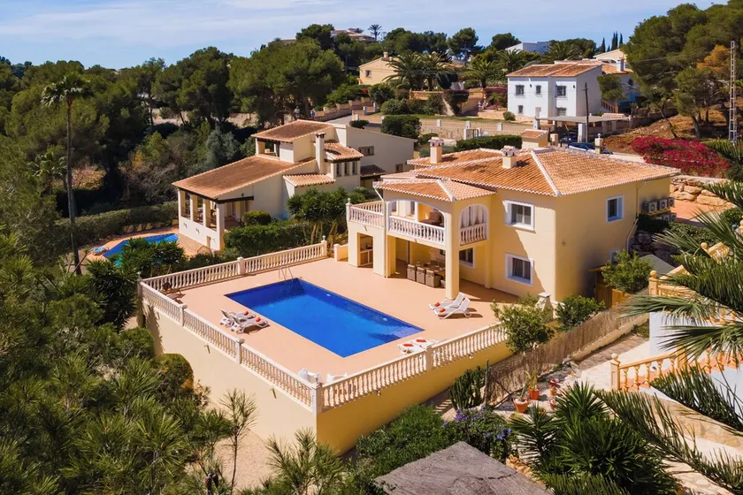 Villa Llesna in Javea, für 10 Personen, mit Klimaanlage, Pool und Wifi - Image 1