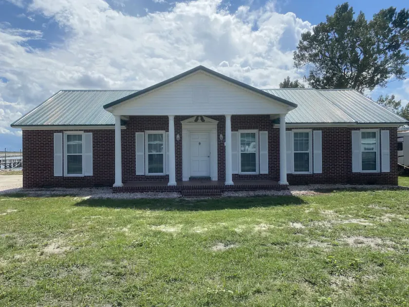 Lakefront Retreat At Randolphs Landing - Image 1