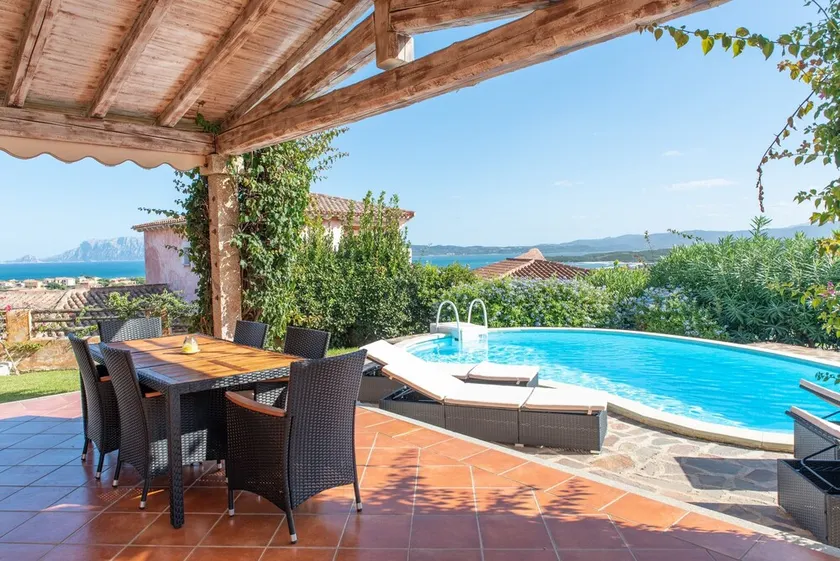 Villa \"Nicola\" avec piscine privée et superbe vue sur la mer - Image 1