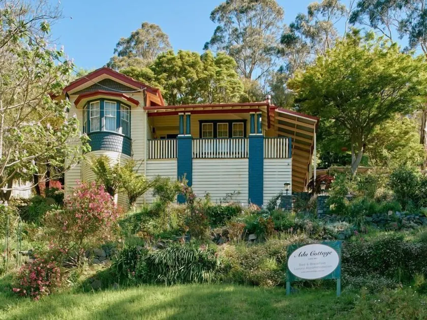 Ada Cottage - Warburton, Yarra Valley - Image 1