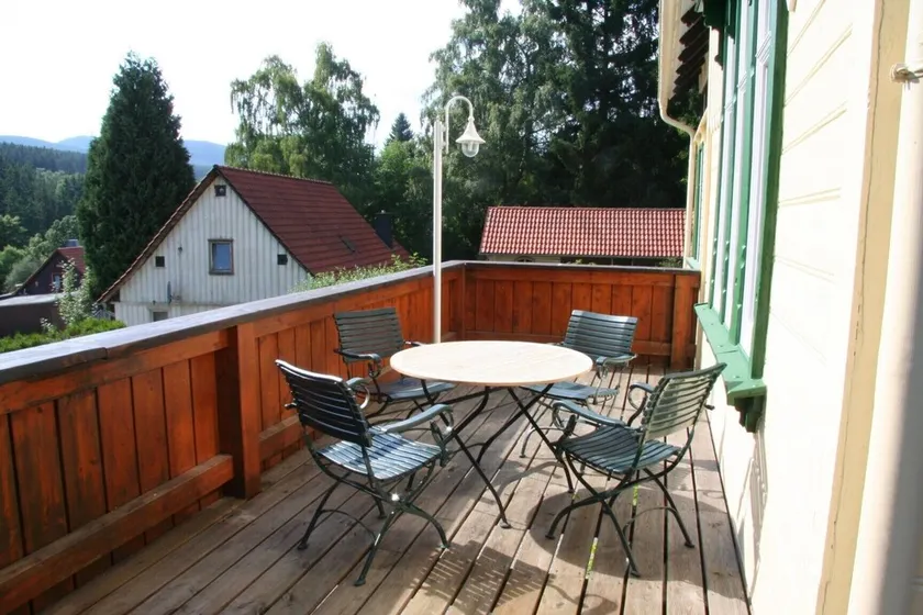 Villa 'Ferienwohnung Charlotte' with Shared Terrace, Shared Garden and Wi-Fi - Image 1