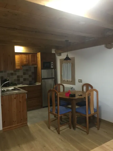 Appartement idéal pour famille 4 personnes proche ski Formigal Biescas Pyrénées. - Image 1