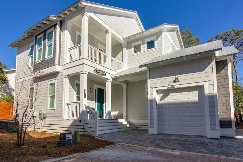 Modern 30A Grayton Beach Retreat | 5 min to beach | 4 Bikes | Huge Pool! - Image 1