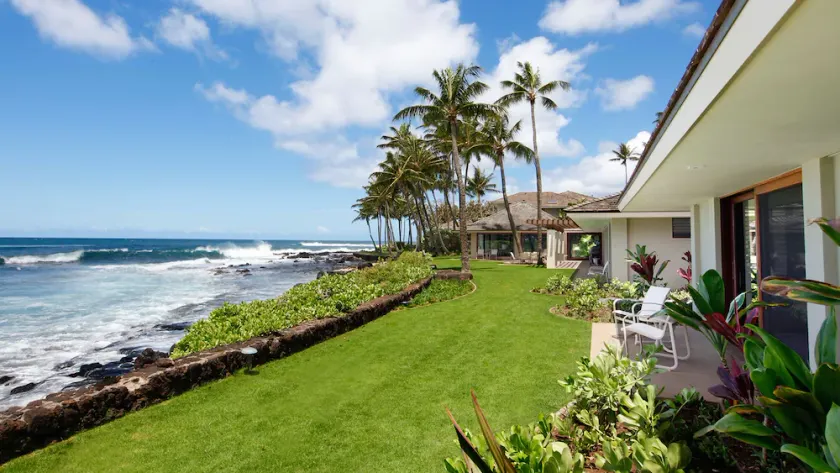 NANEA By Parrish Kauai Oceanfront Luxury & AC - Image 1