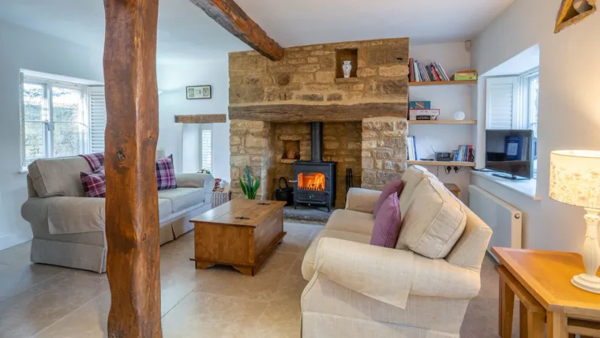 Crofter's Barn - Image 1