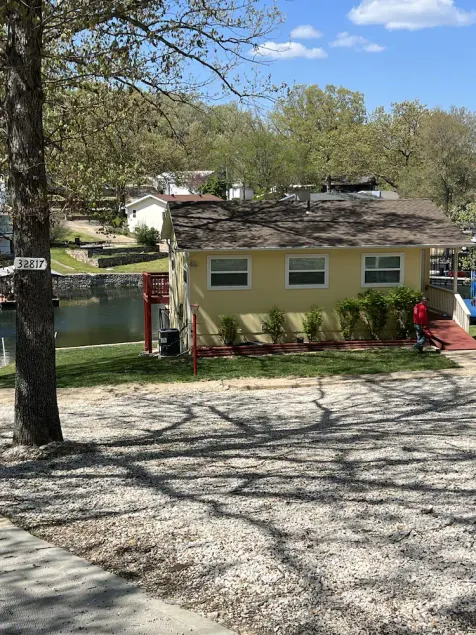 Right on the Water w/ Own Dock, Pet Friendly Flat Lot, Wheel Chair accessible! - Image 1