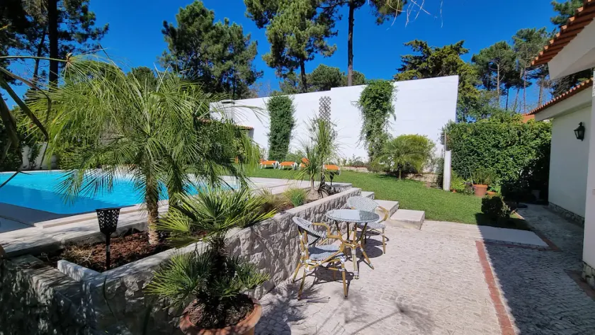 Arkitekt Villa med privat pool, 3 minutter til stranden og 20 min til Lissabon - Image 1