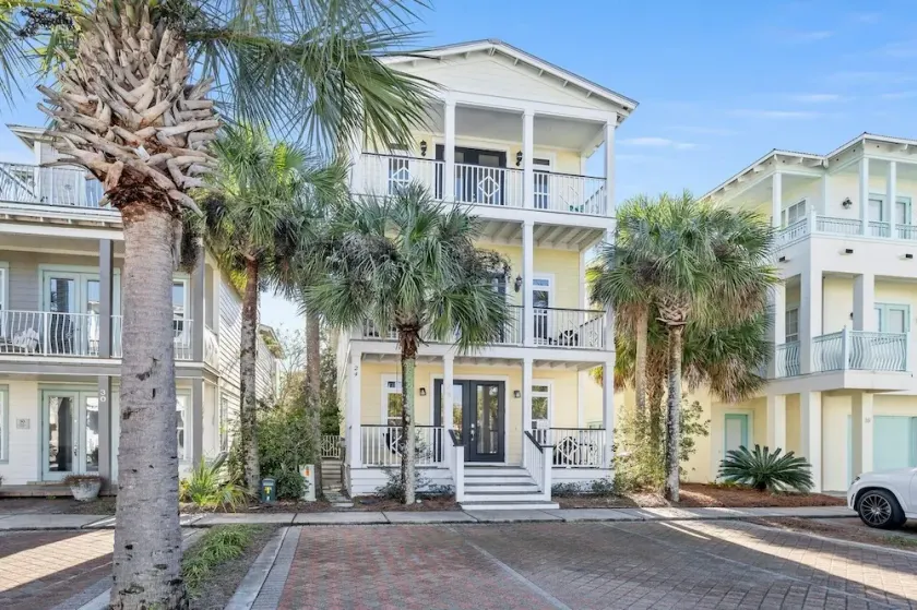 Sur 30A, Best View in Seacrest, 2 Masters, Large Roof deck, Balcony off all rooms - Image 1