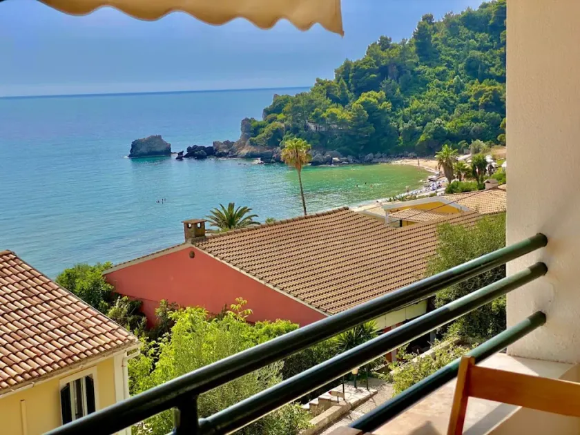 Corfu Glyfada Beach Apartment 91 - Image 1