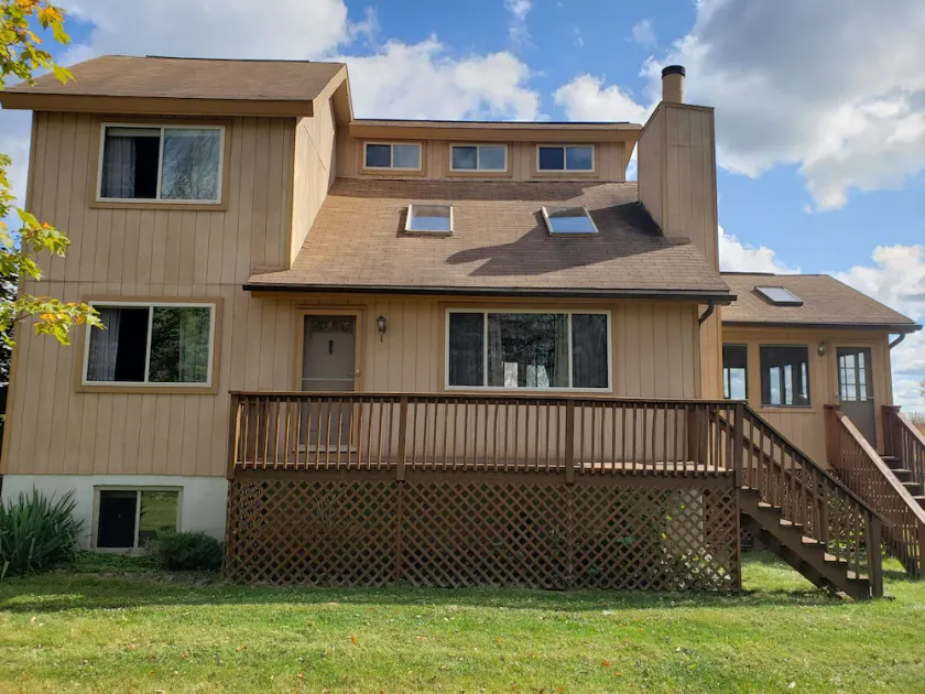 Hot Tub Ski Gulf Luxury in Poconos Amenity Filled 5* Community! - Image 1