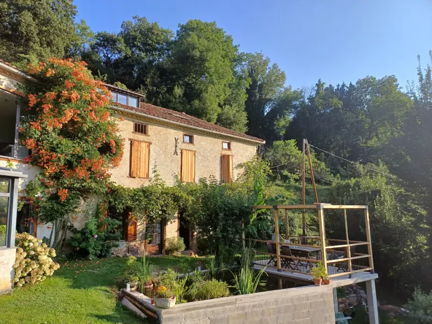 Old house - Image 1