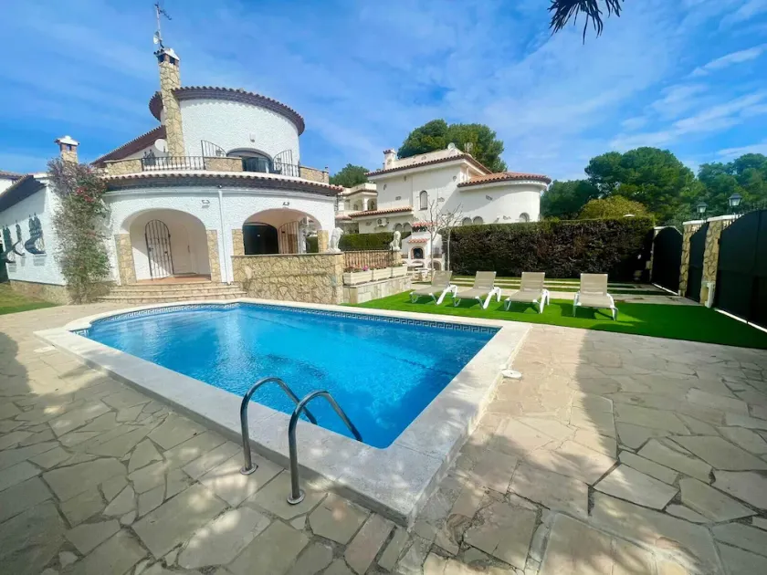 JAZMIN Gran villa piscina privada y Wifi gratis - Image 1