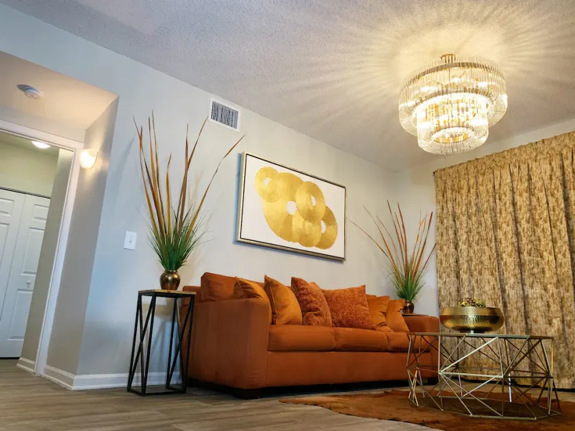 Lovely Elegant 2 Bed 2 Bath in Miramar - Image 1